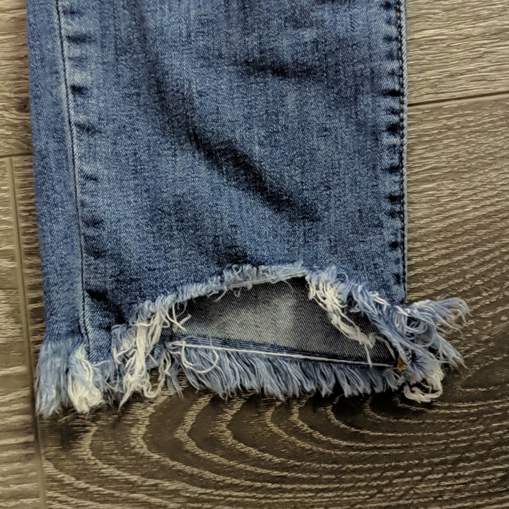 Levi's | High Rise Straight Leg Jeans - Picture 5 of 6